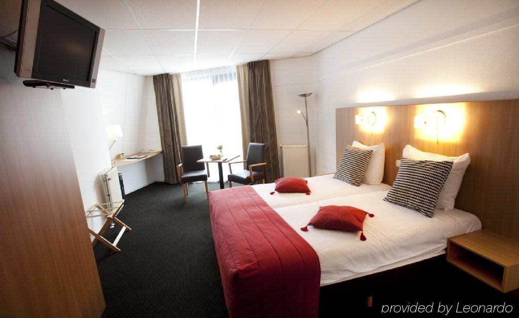 Hotel De Woudzoom 施皮尔 客房 照片
